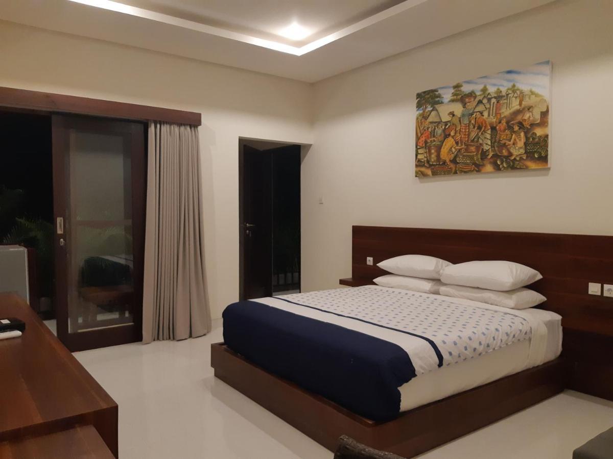 The New Moon Seminyak Otel Dış mekan fotoğraf