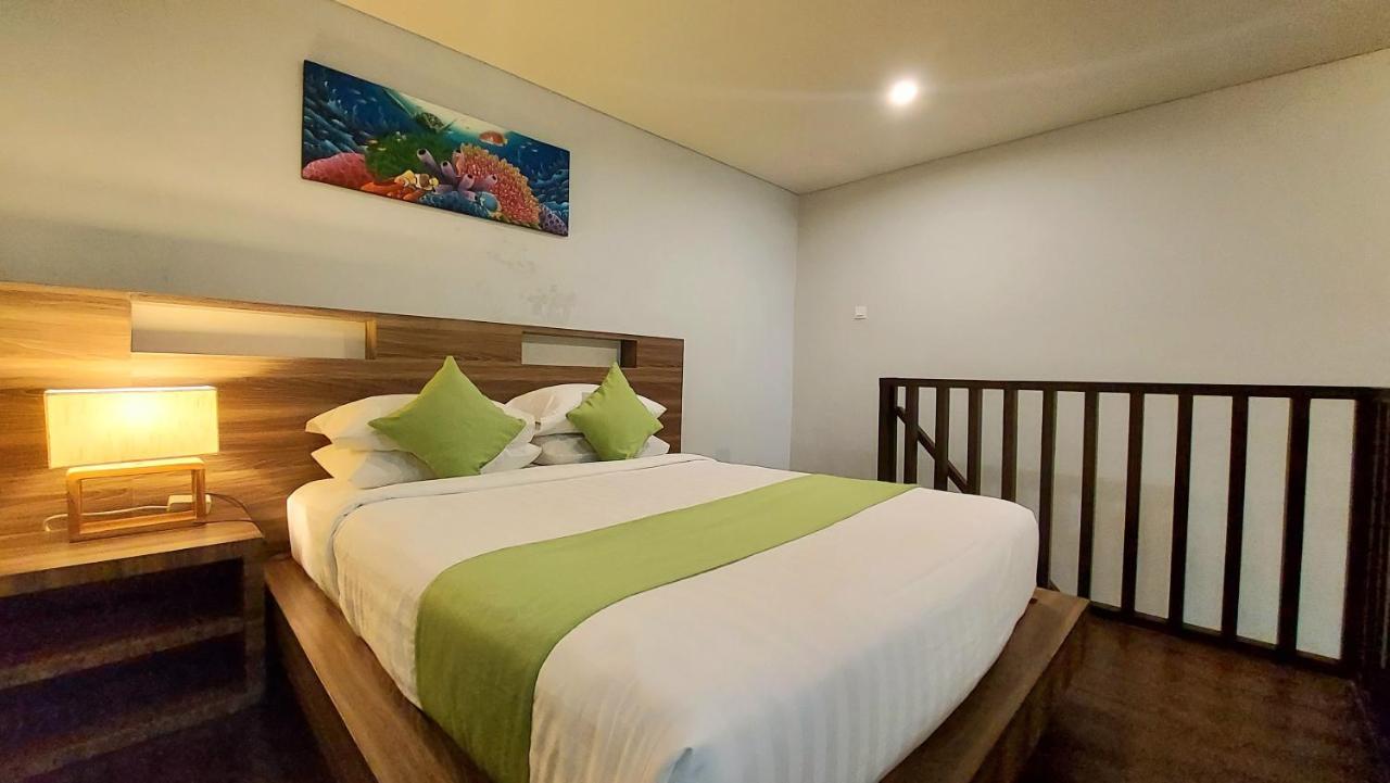 The New Moon Seminyak Otel Dış mekan fotoğraf